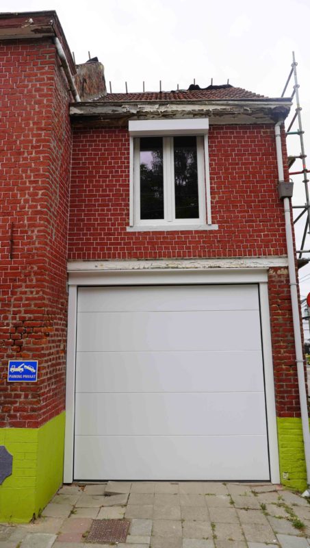 garage poorten in pvc, hout of aluminium